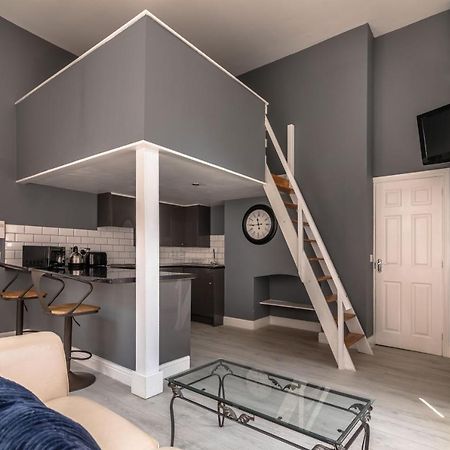 Platform City Studio With Parking Kingston upon Hull Bagian luar foto